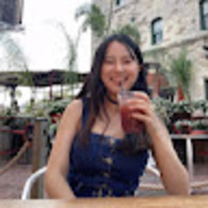 Meet your Posher, Stella